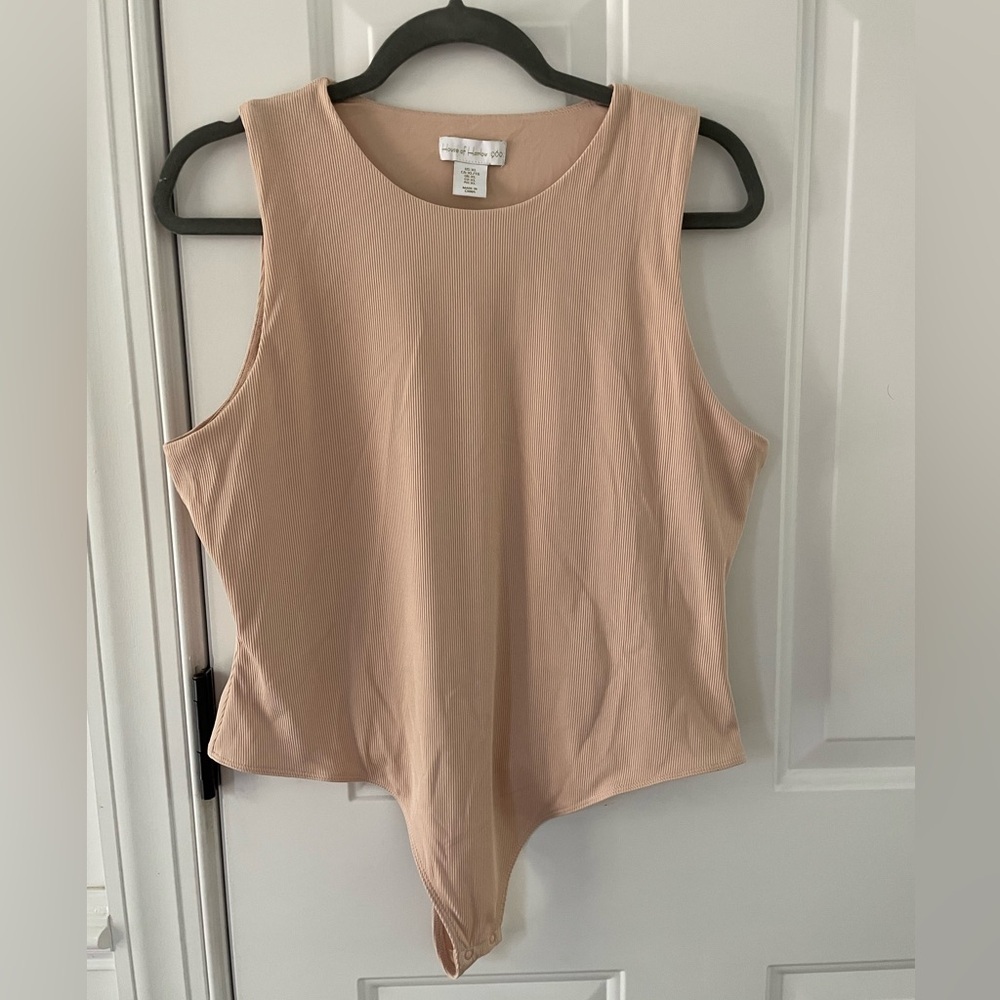 House Of Harlow 1960 Womens Ribbed Muscle Tank Bodysuit Nude Sz XL - Picture 4 of 6